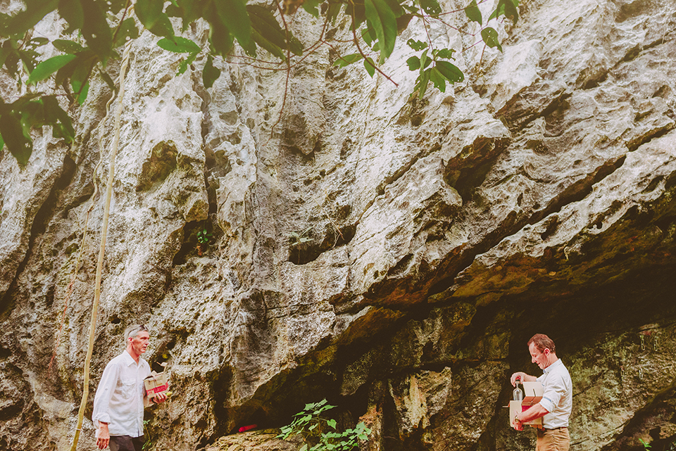 Chụp hình cưới, chụp ảnh cưới, quay phim cưới, Duc Linh wedding photographer, Vietnam destination filmmaker, Saigon wedding photographer, Travel with Linh, Fine Art, Beauty of Truth