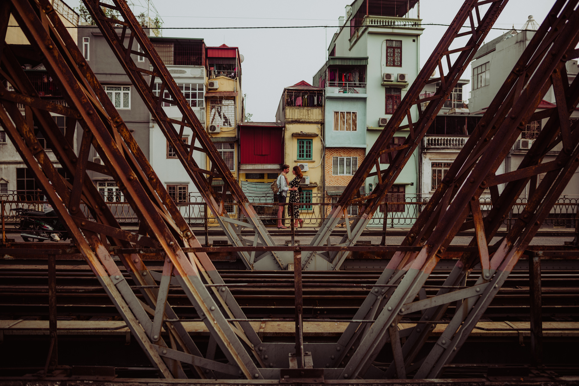 Vietnam Wedding Photographer,Vietnam Wedding Film,Chụp Hình Cưới,Quay Phim Cưới,Universal Colors,Sắc Màu Vũ Trụ,Family Photos,Fine Art, Beauty of Truth,Duc Linh wedding photographer,HDR Crystal Galaxy,Luxury Fairy Films & Photos,Elegant Posing
