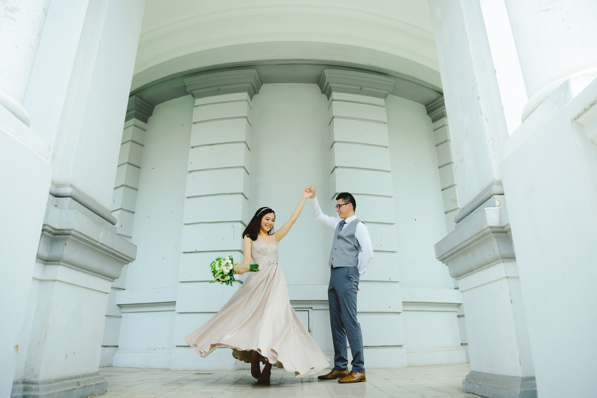 Vietnam Wedding Photographer,Vietnam Wedding Film,Chụp Hình Cưới,Quay Phim Cưới,Universal Colors,Sắc Màu Vũ Trụ,Family Photos,Fine Art, Beauty of Truth,Duc Linh wedding photographer,HDR Crystal Galaxy,Luxury Fairy Films & Photos,Elegant Posing