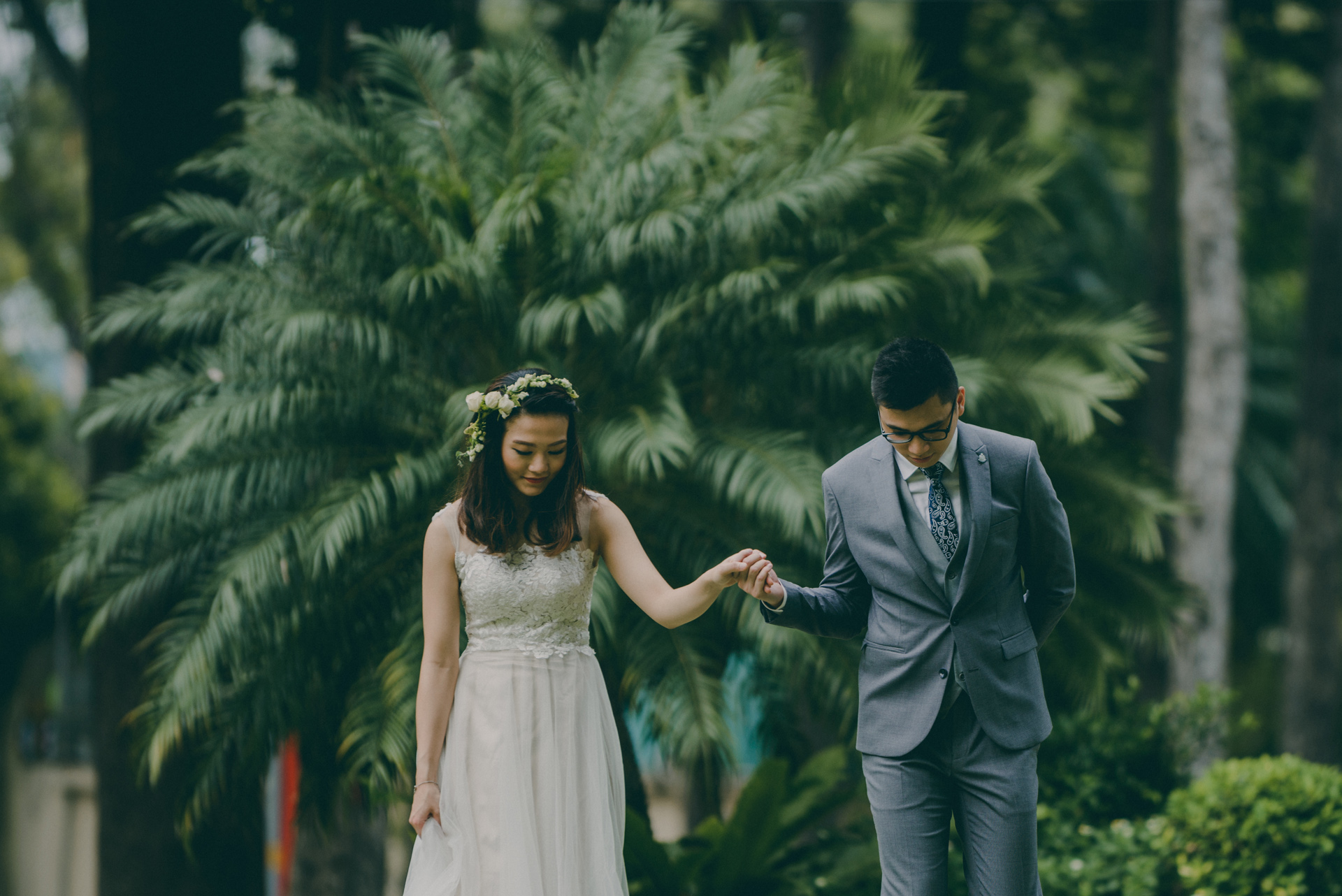 Vietnam Wedding Photographer,Vietnam Wedding Film,Chụp Hình Cưới,Quay Phim Cưới,Universal Colors,Sắc Màu Vũ Trụ,Family Photos,Fine Art, Beauty of Truth,Duc Linh wedding photographer,HDR Crystal Galaxy,Luxury Fairy Films & Photos,Elegant Posing