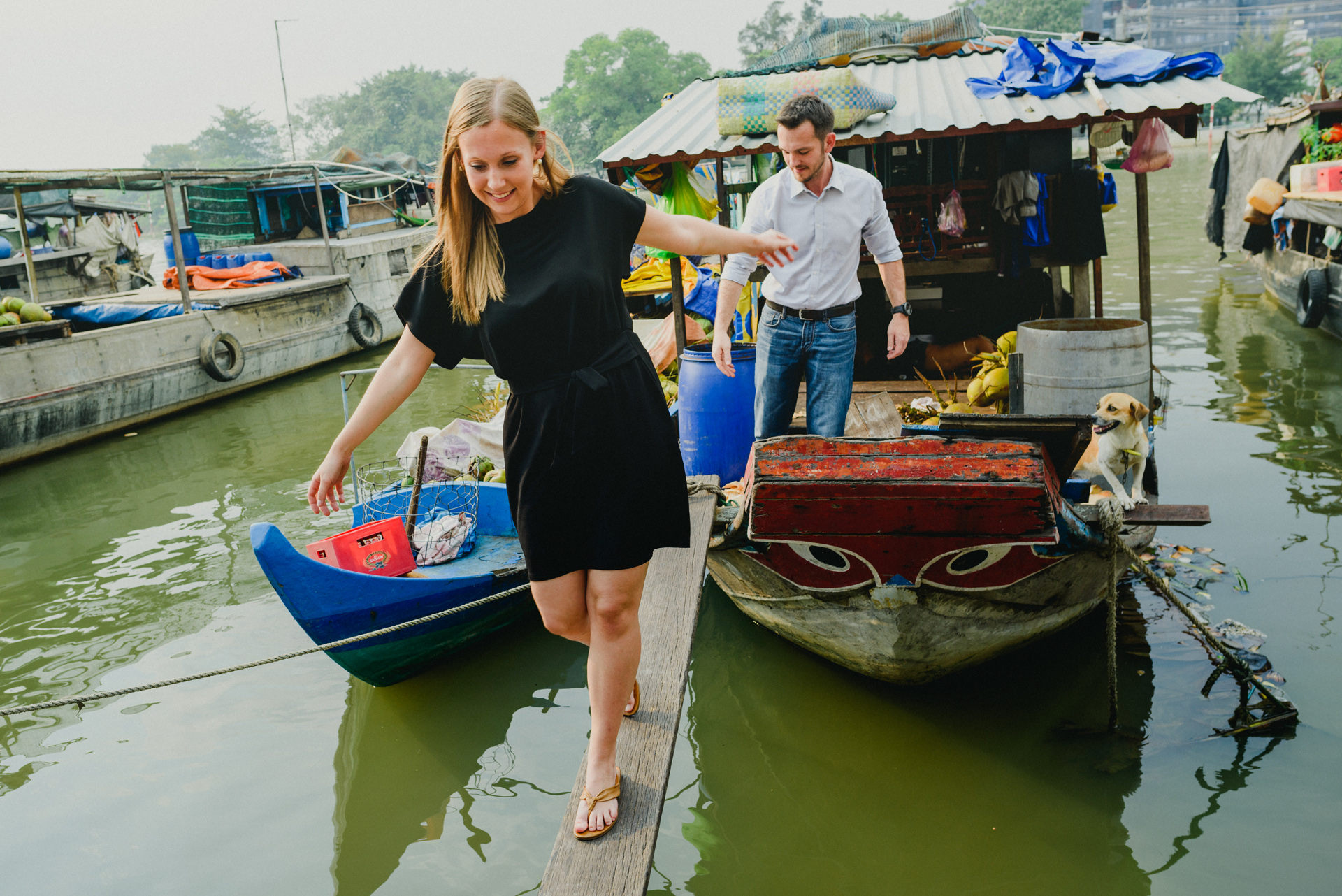 Vietnam Wedding Photographer,Vietnam Wedding Film,Chụp Hình Cưới,Quay Phim Cưới,Universal Colors,Sắc Màu Vũ Trụ,Family Photos,Fine Art, Beauty of Truth,Duc Linh wedding photographer,HDR Crystal Galaxy,Luxury Fairy Films & Photos,Elegant Posing