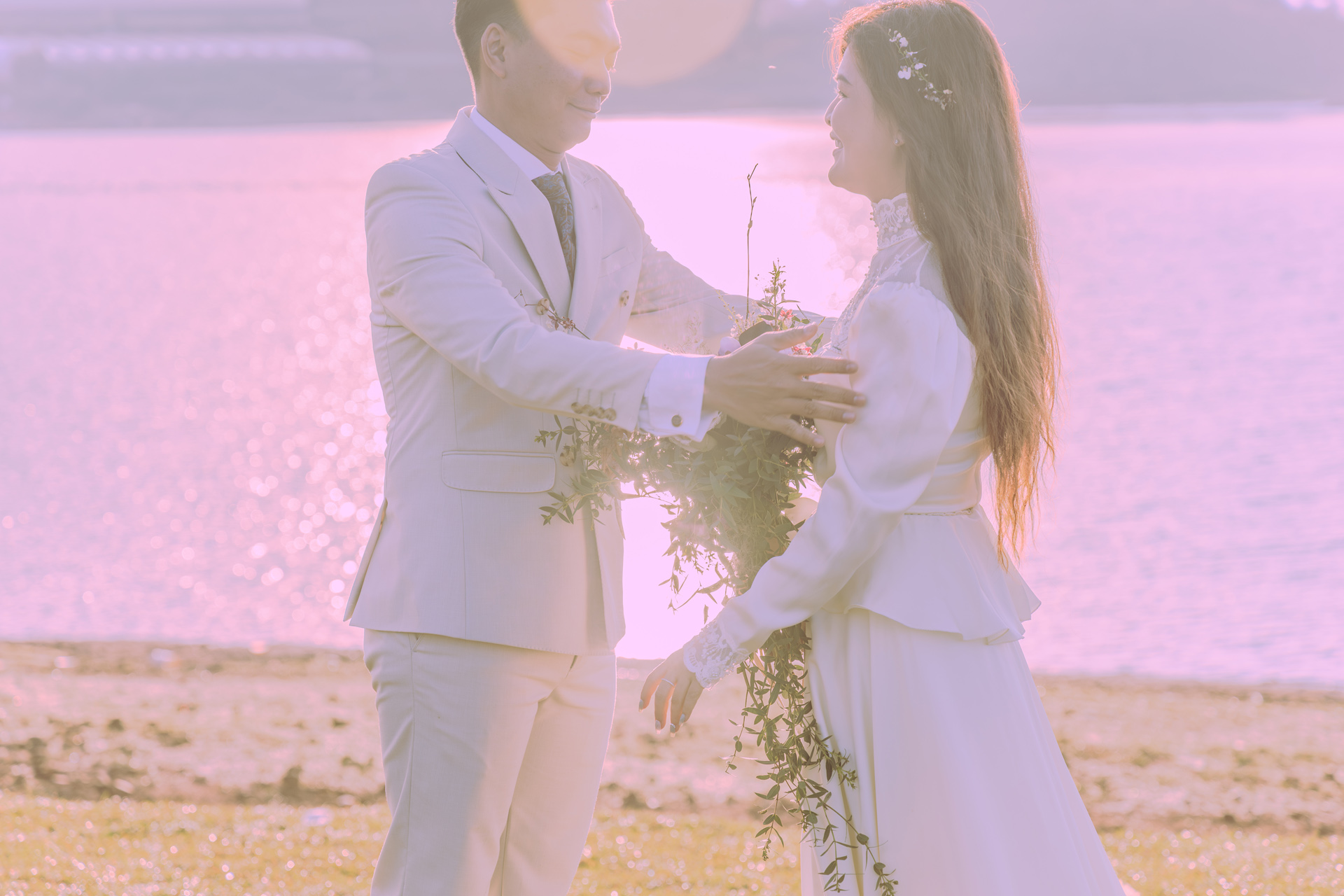 film_vietnam_wedding_photographer_vietnam_wedding_film_phóng_sự_cưới_cay_thong_co_don_da_lat_elopement_wedding_photojournalism_quay_phim_cưới_fine_art_beauty_of_truth_khanh_hanh_04