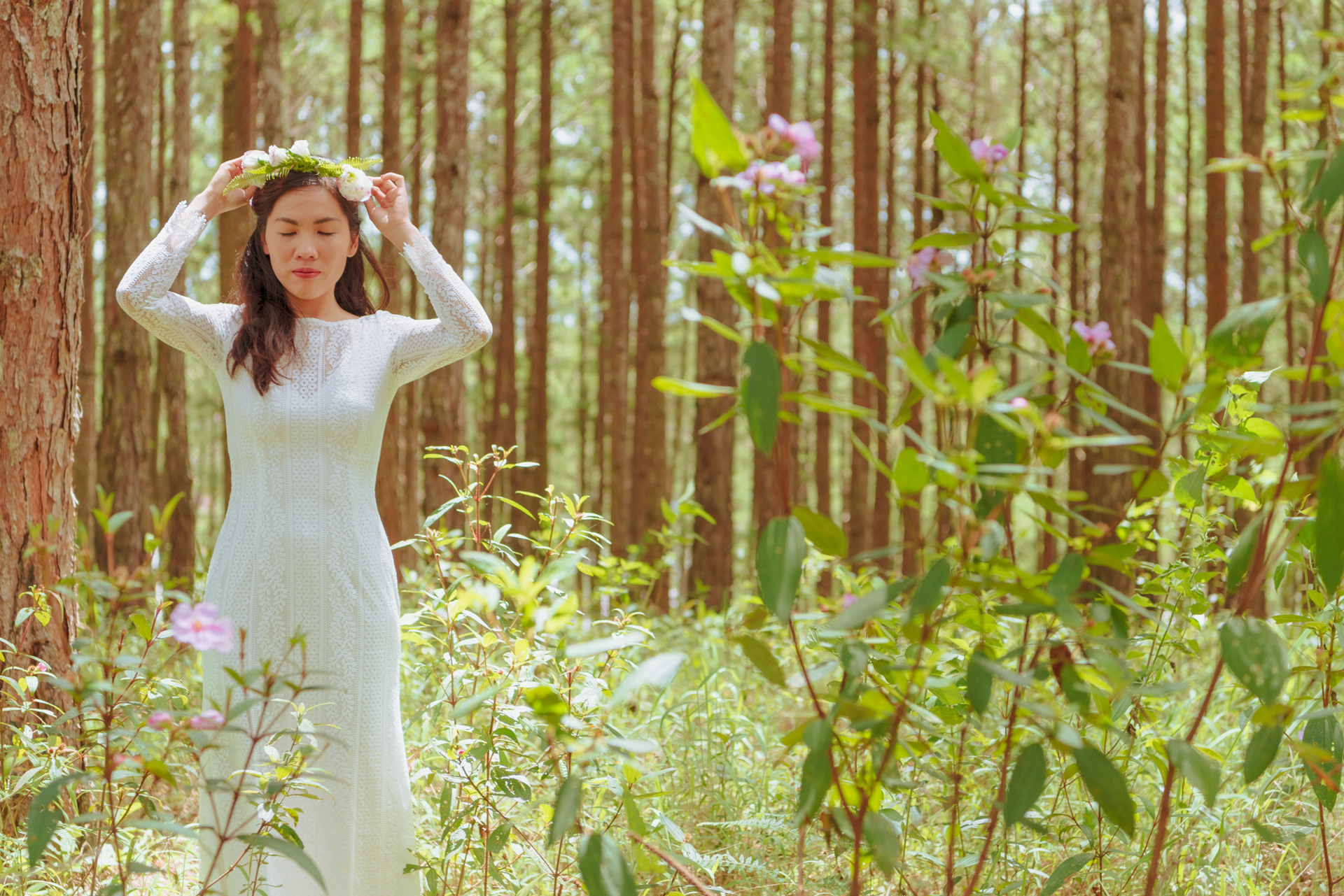 Vietnam Wedding Photographer,Vietnam Wedding Film,Chụp Hình Cưới,Quay Phim Cưới,Universal Colors,Sắc Màu Vũ Trụ,Family Photos,Fine Art, Beauty of Truth,Duc Linh wedding photographer,HDR Crystal Galaxy,Luxury Fairy Films & Photos,Elegant Posing